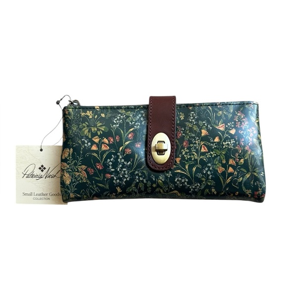 Patricia Nash Leather Annesley Wristlet Wallet - Picture 2 of 8